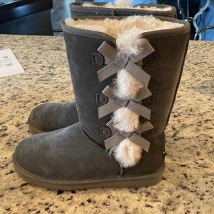 Brand New Victoria UGG boots- 8 mid calf